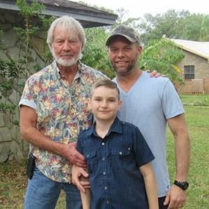 Meet your Posher, Christopher